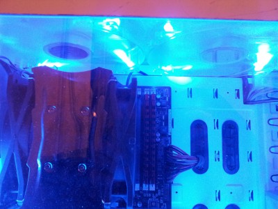 les deux cooler master mégaflow 200 led bleue