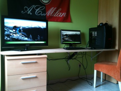 Mon new bureau fait maison :)